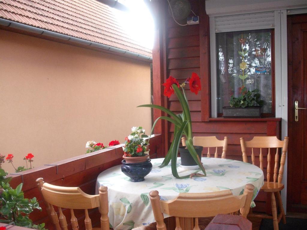 Nimrod Pihenohaz Hotel Egerszalok Ruang foto